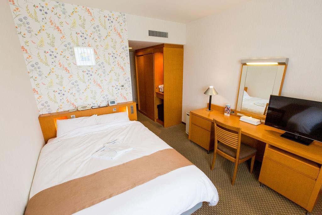 Keisei Hotel Miramare Chiba Quarto foto